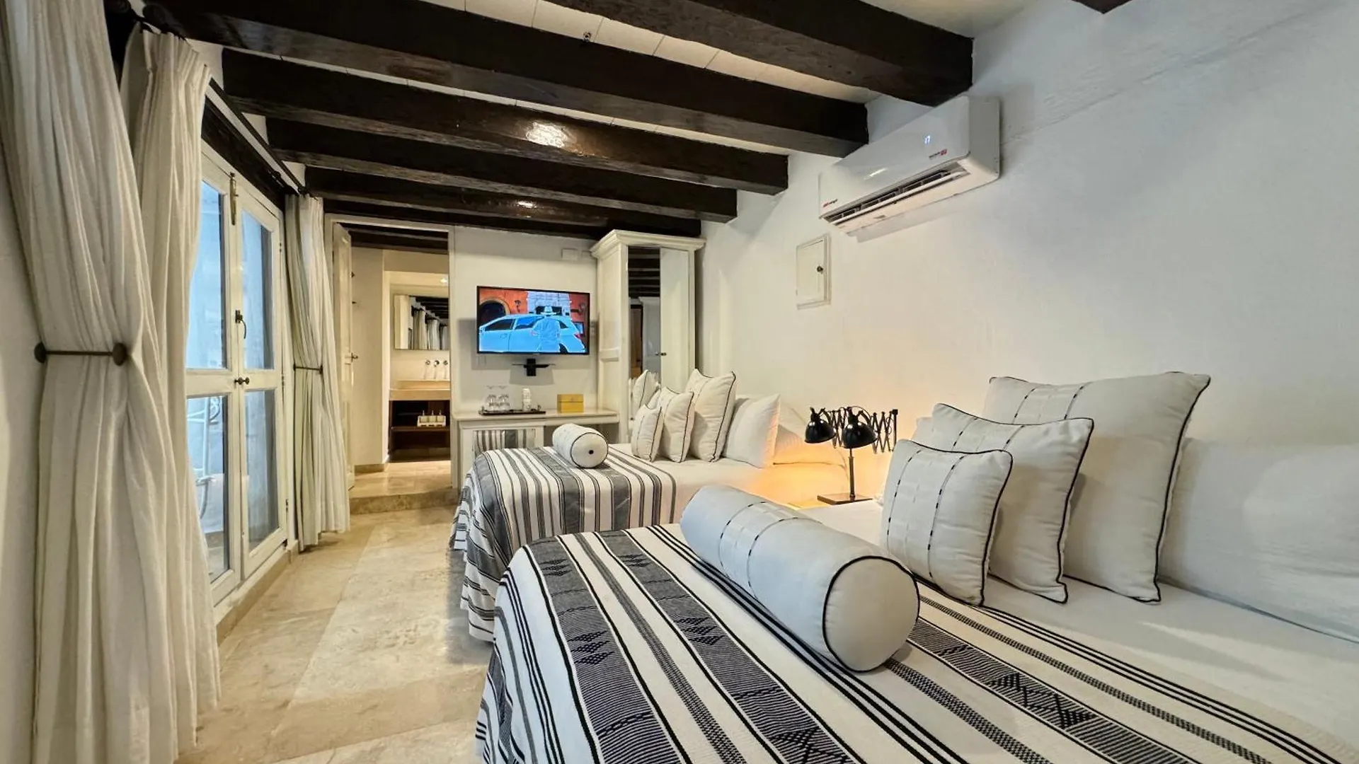Leones De Alba Hotel Boutique Cartagena 5*,  كولومبيا