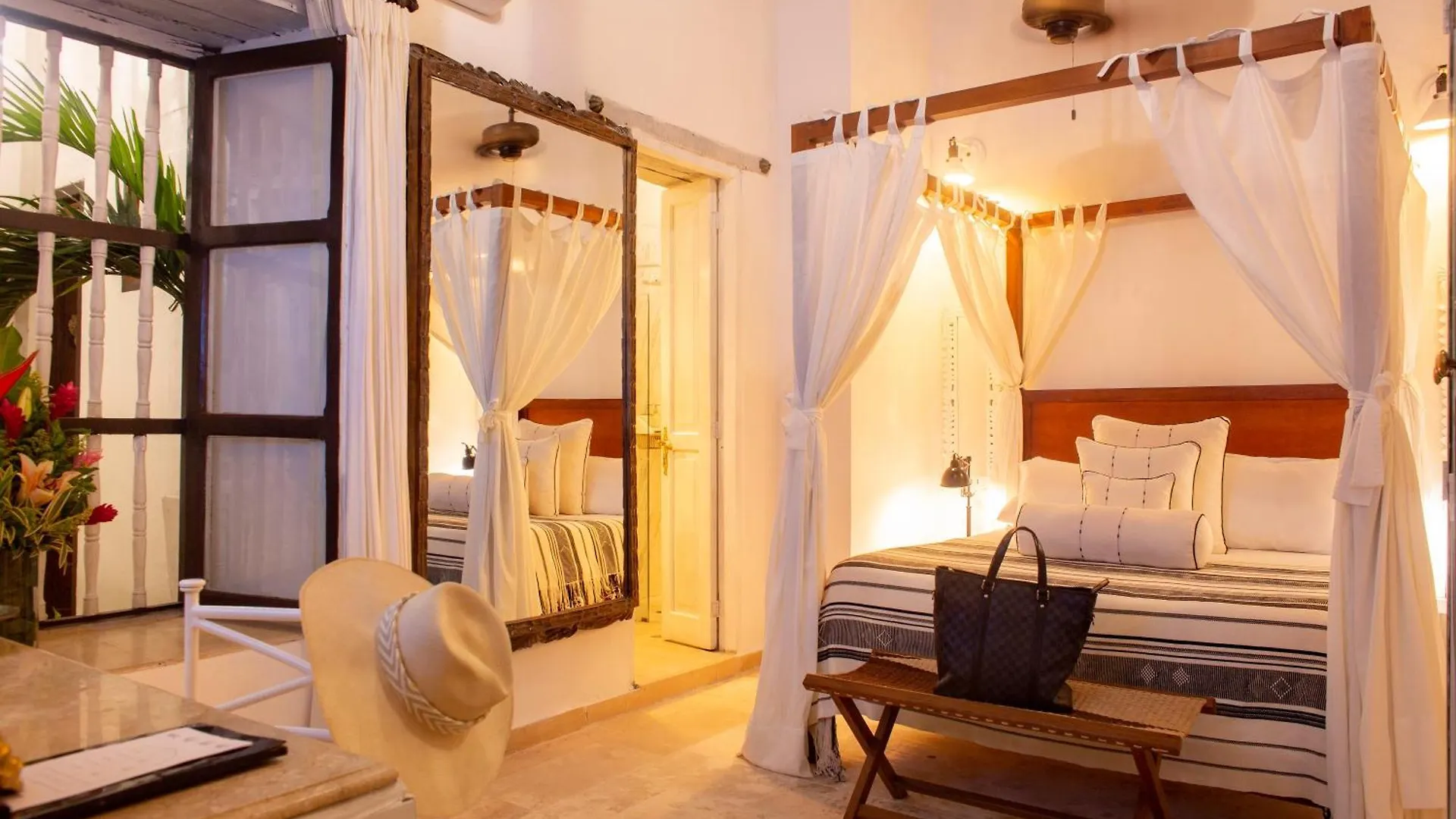 Leones De Alba Hotel Boutique Cartagena Colombia